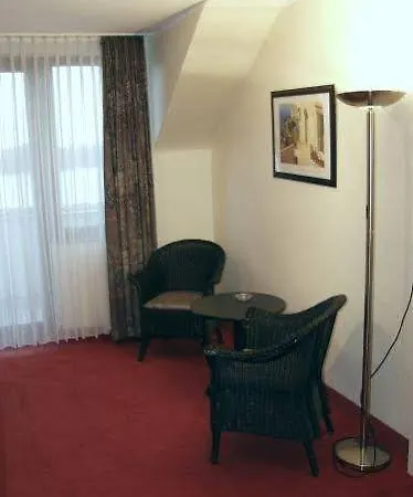 Fährhaus Am Rhein By Mayburgh 3* Düsseldorf