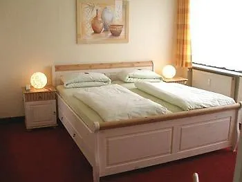Fährhaus Am Rhein By Mayburgh 3* Düsseldorf