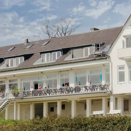 Fährhaus Am Rhein By Mayburgh