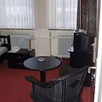 Hotel Faehrhaus Am Rhein By Mayburgh 3*