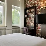 Faehrhaus Am Rhein By Mayburgh Hotel Dusseldorf
