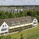 Fährhaus Hotel am Rhein Düsseldorf by Mayburgh