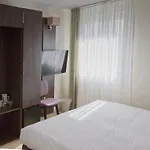 Faehrhaus Am Rhein By Mayburgh Hotel Dusseldorf